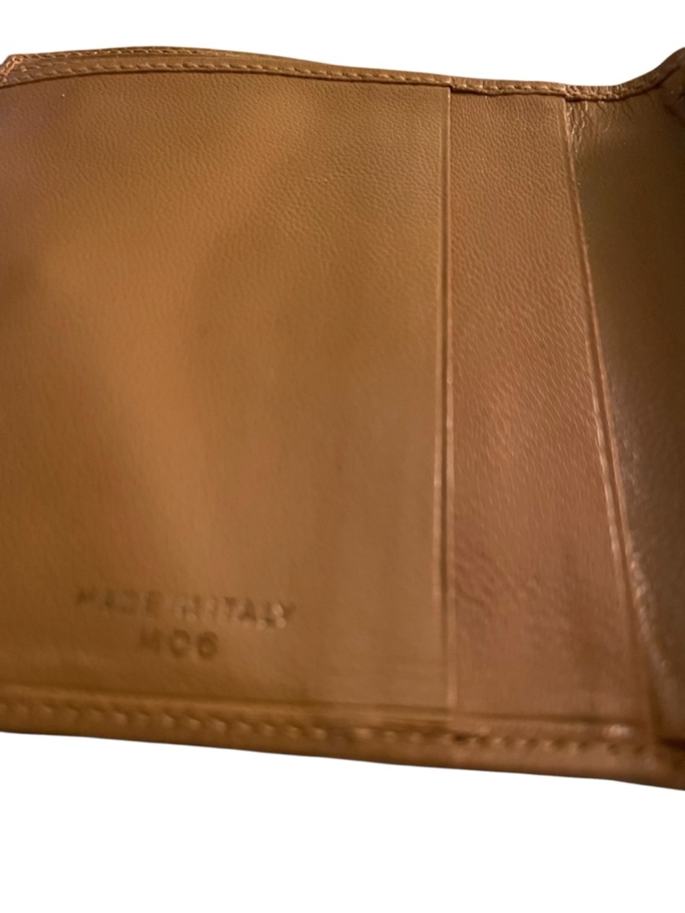 ✨ AUTHENTIC Vintage Celine Triomphe Embossed Leather Compact Wallet - Tan
COA - Picture 10 of 12